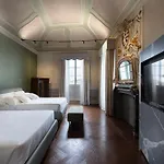 Palazzo Giusti And 3* Urbino