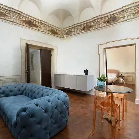 Otel Palazzo Giusti And *
