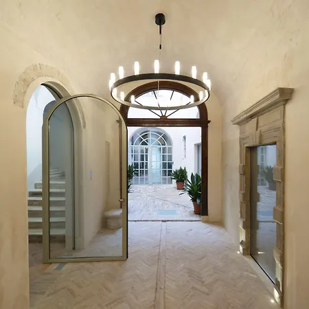 Palazzo Giusti And *