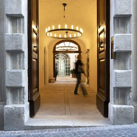 Palazzo Giusti And 酒店 乌尔比诺