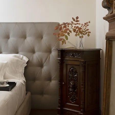 Palazzo Giusti And Hotel