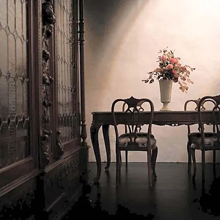 Hotel Palazzo Giusti And 3*